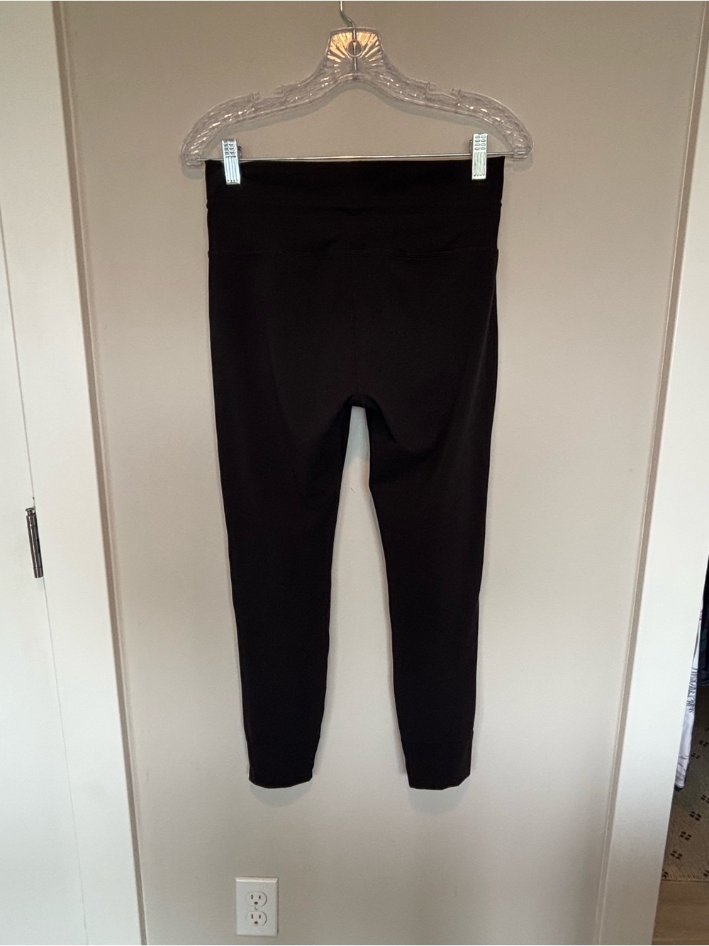 Vuori Black High-Rise Leggings